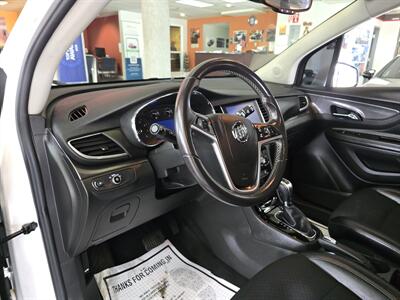 2021 Buick Encore Preferred  4DR CROSSOVER AWD   - Photo 8 - Hamilton, OH 45015