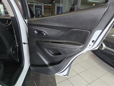 2021 Buick Encore Preferred  4DR CROSSOVER AWD   - Photo 15 - Hamilton, OH 45015
