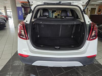 2021 Buick Encore Preferred  4DR CROSSOVER AWD   - Photo 29 - Hamilton, OH 45015
