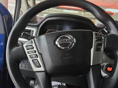 2019 Nissan Titan SV CREW CAB4X4   - Photo 21 - Hamilton, OH 45015