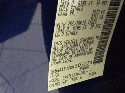 2019 Nissan Titan SV CREW CAB4X4   - Photo 28 - Hamilton, OH 45015