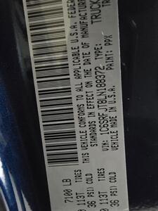 2020 RAM 1500 Laramie 4DR CREW CAB 4X4/V8   - Photo 38 - Hamilton, OH 45015