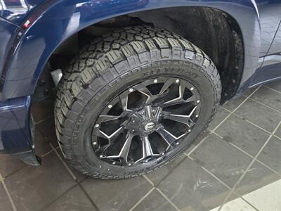 2020 RAM 1500 Laramie 4DR CREW CAB 4X4/V8   - Photo 36 - Hamilton, OH 45015