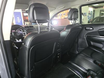 2013 Dodge Journey Crew   - Photo 9 - Hamilton, OH 45015