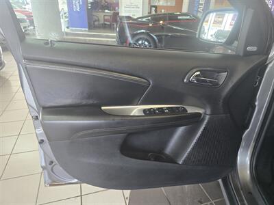2013 Dodge Journey Crew   - Photo 5 - Hamilton, OH 45015