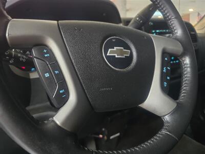 2010 Chevrolet Silverado 1500 LT 4DR CREW CAB 4X4   - Photo 20 - Hamilton, OH 45015