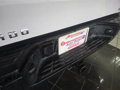 2010 Chevrolet Silverado 1500 LT 4DR CREW CAB 4X4   - Photo 24 - Hamilton, OH 45015