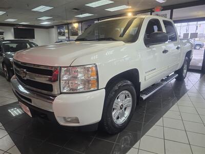 2010 Chevrolet Silverado 1500 LT 4DR CREW CAB 4X4   - Photo 1 - Hamilton, OH 45015