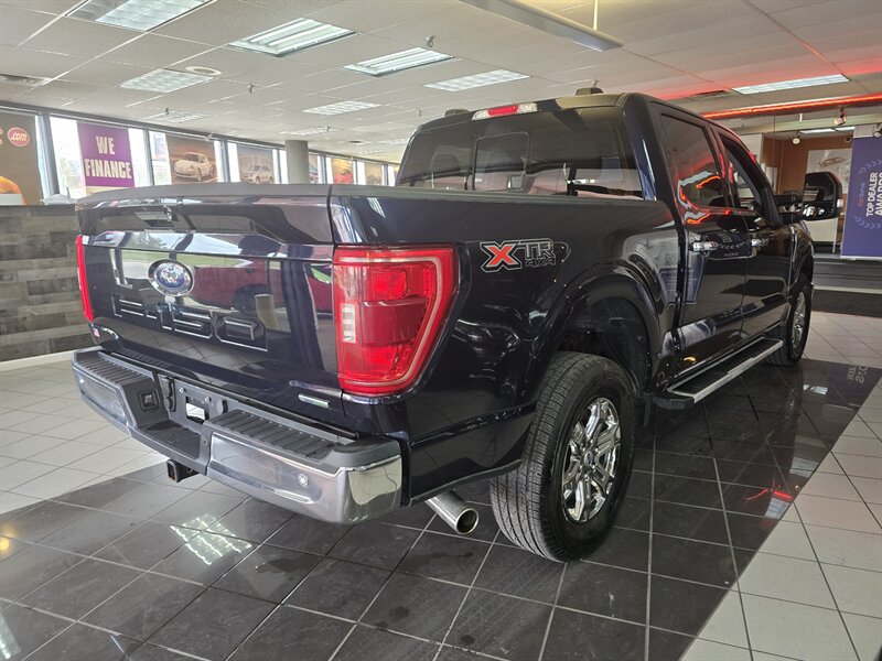 2022 Ford F-150 XLT 4DR SUPER CREW 4X4 - Photo 4 - Hamilton, OH 45015