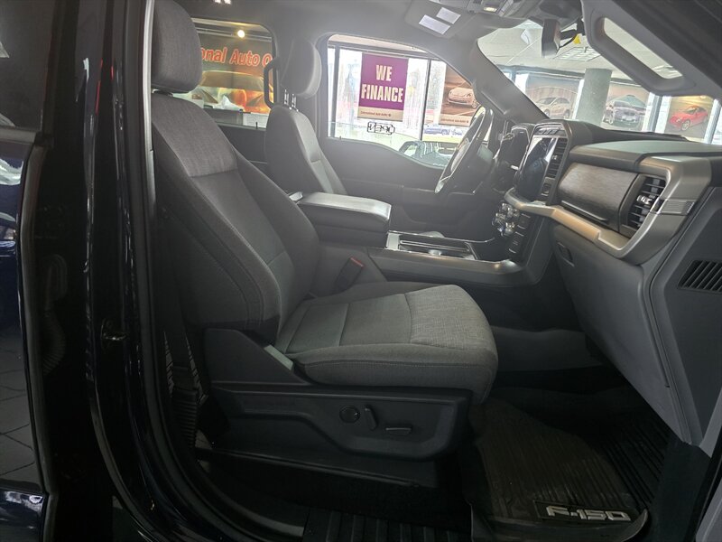 2022 Ford F-150 XLT 4DR SUPER CREW 4X4 - Photo 15 - Hamilton, OH 45015