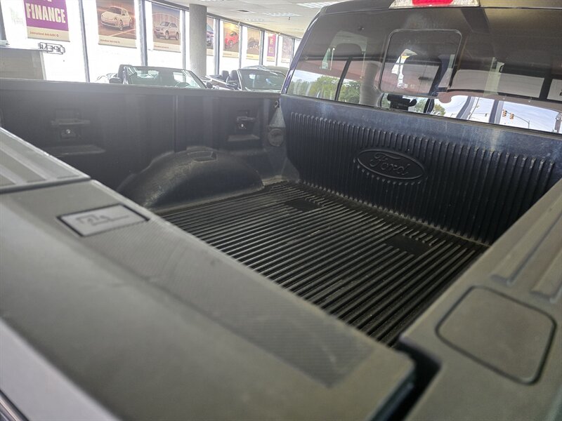 2022 Ford F-150 XLT 4DR SUPER CREW 4X4 - Photo 42 - Hamilton, OH 45015