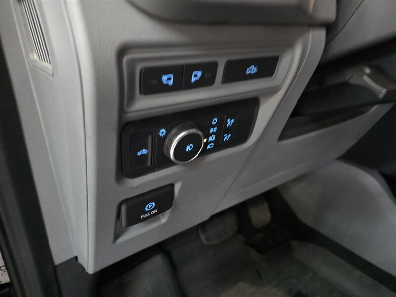 2022 Ford F-150 XLT 4DR SUPER CREW 4X4 - Photo 20 - Hamilton, OH 45015
