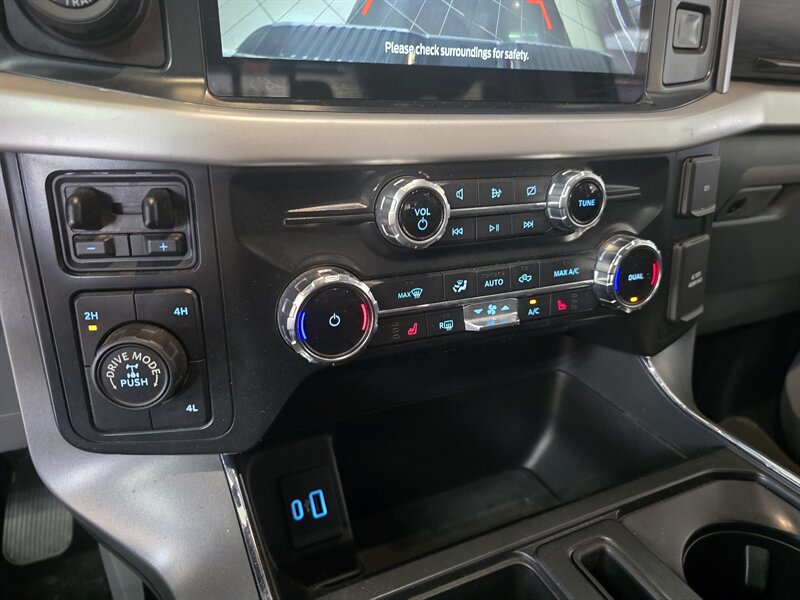 2022 Ford F-150 XLT 4DR SUPER CREW 4X4 - Photo 27 - Hamilton, OH 45015