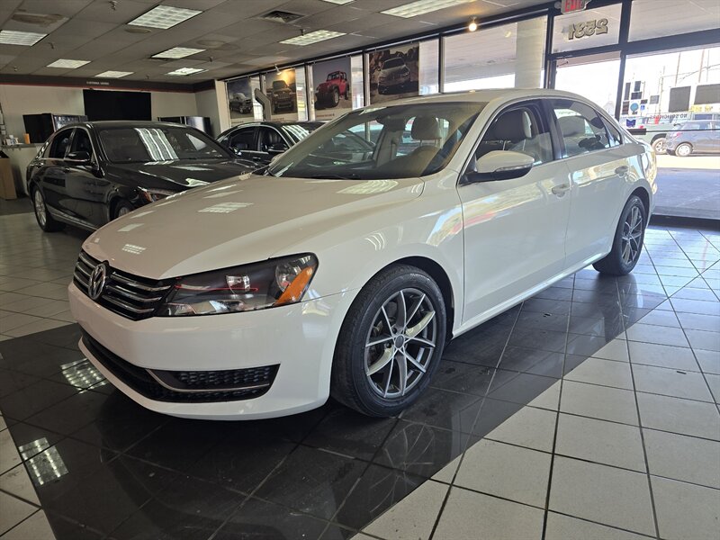 2012 Volkswagen Passat SE PZEV 4DR SEDAN   - Photo 1 - Hamilton, OH 45015