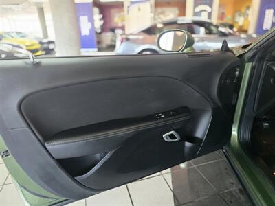 2022 Dodge Challenger R/T 2DR COUPE/HEMI - Photo 7 - Hamilton, OH 45015