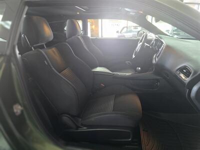 2022 Dodge Challenger R/T 2DR COUPE/HEMI - Photo 14 - Hamilton, OH 45015