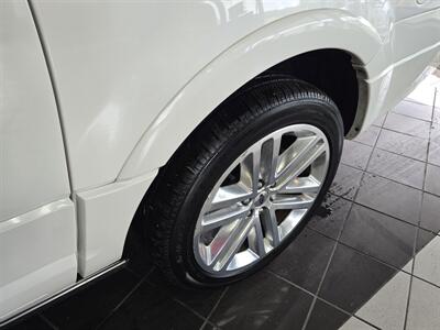 2016 Ford Expedition EL Platinum 4DR SUV 4X4   - Photo 45 - Hamilton, OH 45015
