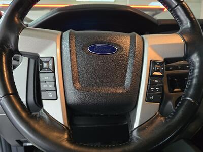 2016 Ford Expedition EL Platinum 4DR SUV 4X4   - Photo 31 - Hamilton, OH 45015