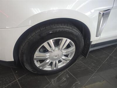 2013 Cadillac SRX Luxury Collection 4DR SUV AWD - Photo 29 - Hamilton, OH 45015