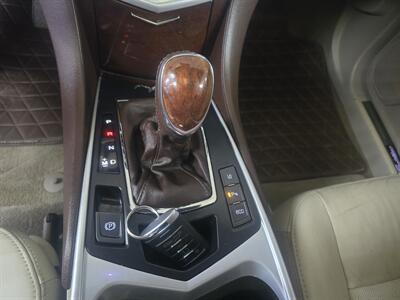 2013 Cadillac SRX Luxury Collection 4DR SUV AWD - Photo 21 - Hamilton, OH 45015