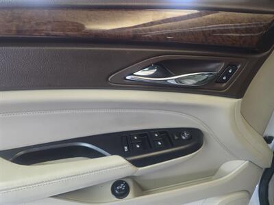 2013 Cadillac SRX Luxury Collection 4DR SUV AWD - Photo 17 - Hamilton, OH 45015