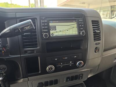 2016 Nissan NV 1500 S 3DR CARGO VAN   - Photo 14 - Hamilton, OH 45015