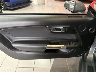 2021 Ford Mustang GT 2DR COUPE/6-SPEED   - Photo 20 - Hamilton, OH 45015