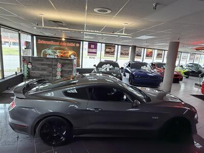 2021 Ford Mustang GT 2DR COUPE/6-SPEED   - Photo 5 - Hamilton, OH 45015