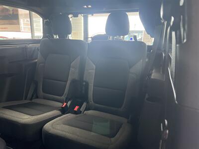 2021 Ford Bronco   - Photo 11 - Hamilton, OH 45015
