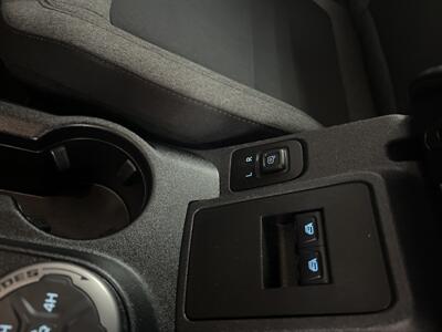 2021 Ford Bronco   - Photo 24 - Hamilton, OH 45015