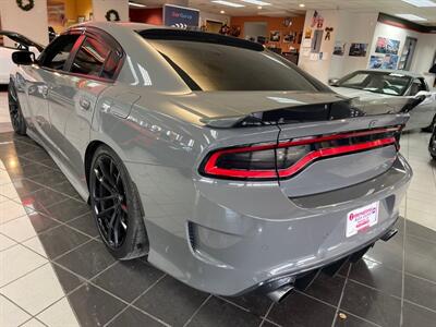 2017 Dodge Charger Daytona 392   - Photo 6 - Hamilton, OH 45015