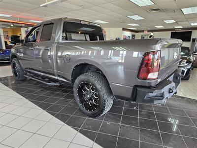 2014 RAM 1500 Express 4DR QUAD CAB 4X4 - Photo 6 - Hamilton, OH 45015