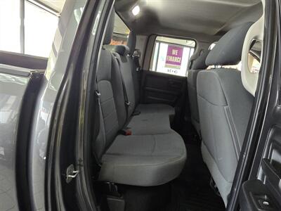 2014 RAM 1500 Express 4DR QUAD CAB 4X4 - Photo 16 - Hamilton, OH 45015