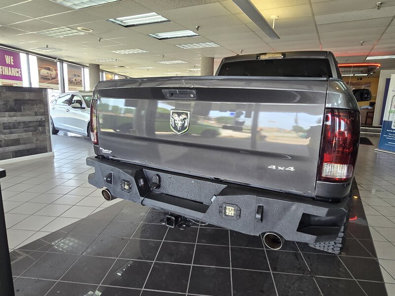 2014 RAM 1500 Express 4DR QUAD CAB 4X4 - Photo 5 - Hamilton, OH 45015