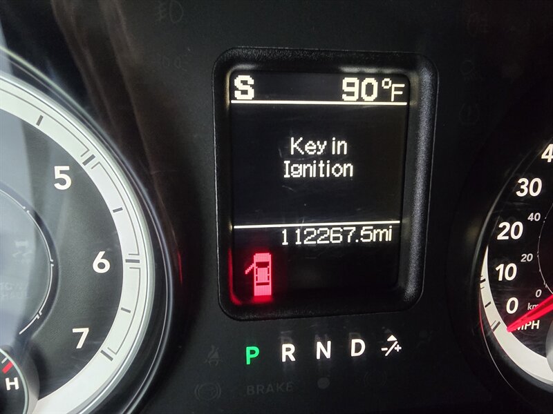 2014 RAM 1500 Express 4DR QUAD CAB 4X4 - Photo 22 - Hamilton, OH 45015