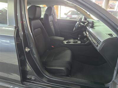 2025 Honda Civic LX 4DR SEDAN   - Photo 14 - Hamilton, OH 45015