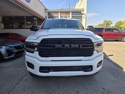2022 RAM 2500 Laramie CREW CAB 4X4 - Photo 2 - Hamilton, OH 45015