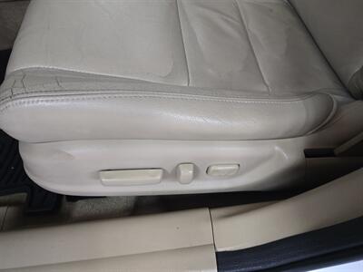 2010 Honda Accord EX-L  4DR SEDAN   - Photo 18 - Hamilton, OH 45015