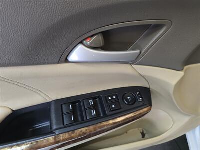 2010 Honda Accord EX-L  4DR SEDAN   - Photo 17 - Hamilton, OH 45015