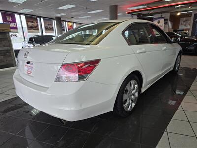 2010 Honda Accord EX-L  4DR SEDAN   - Photo 4 - Hamilton, OH 45015