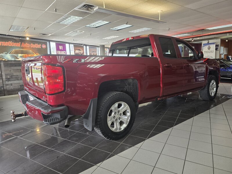 2018 Chevrolet Silverado 1500 LT EXTENDED CAB 4X4/Z71 - Photo 4 - Hamilton, OH 45015