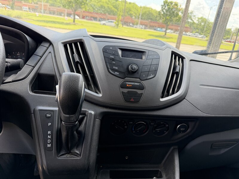 2017 Ford Transit 250 3DR CARGO VAN /V6/LOW ROOF - Photo 16 - Hamilton, OH 45015