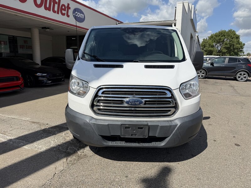 2017 Ford Transit 250 3DR CARGO VAN /V6/LOW ROOF - Photo 3 - Hamilton, OH 45015