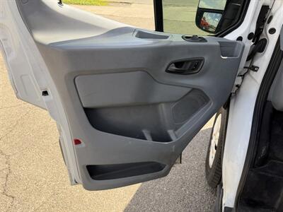 2017 Ford Transit 250 3DR CARGO VAN /V6/LOW ROOF - Photo 17 - Hamilton, OH 45015