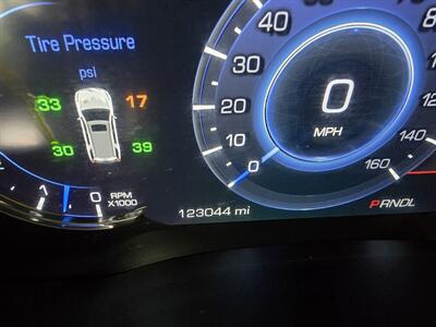 2018 Cadillac Escalade Premium Luxury - Photo 28 - Hamilton, OH 45015