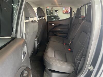 2018 Chevrolet Colorado LT 4DR CREWCAB   - Photo 19 - Hamilton, OH 45015