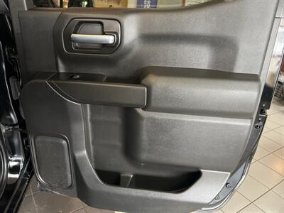 2020 Chevrolet Silverado 1500 LT   - Photo 22 - Hamilton, OH 45015