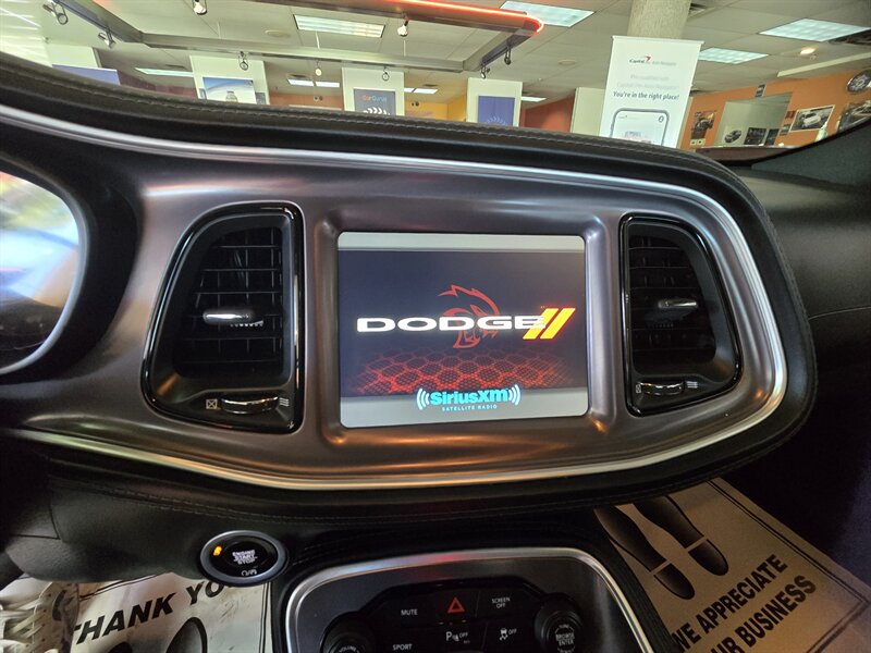 2020 Dodge Challenger SXT 2DR COUPE - Photo 29 - Hamilton, OH 45015