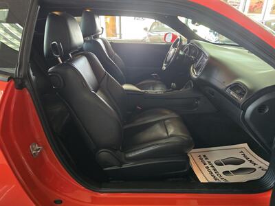 2020 Dodge Challenger SXT 2DR COUPE - Photo 13 - Hamilton, OH 45015