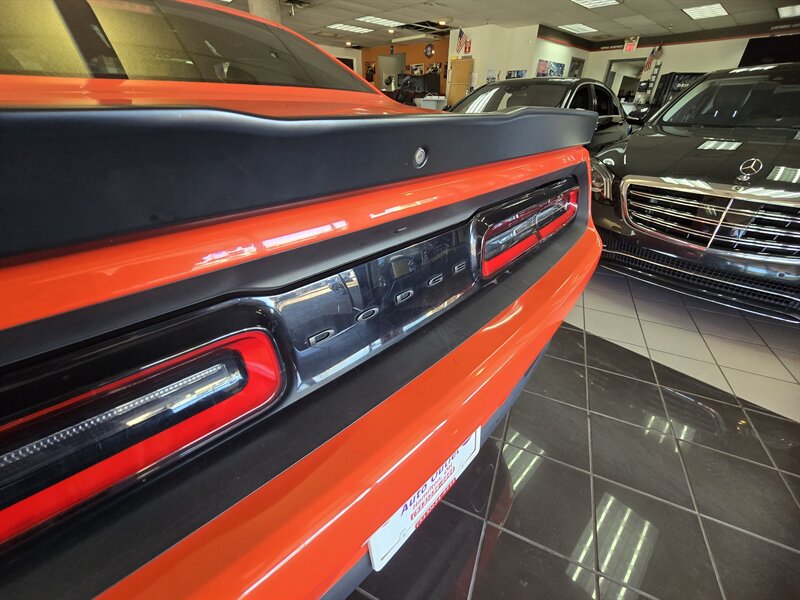 2020 Dodge Challenger SXT 2DR COUPE - Photo 31 - Hamilton, OH 45015
